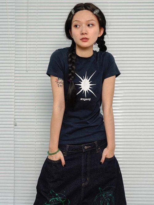 【1*1纯棉 常规款】印花正肩常规短袖 高弹力新款夏季修身显 【1*1纯棉 常规款】印花正肩常规短袖 高弹力新款夏季修身显